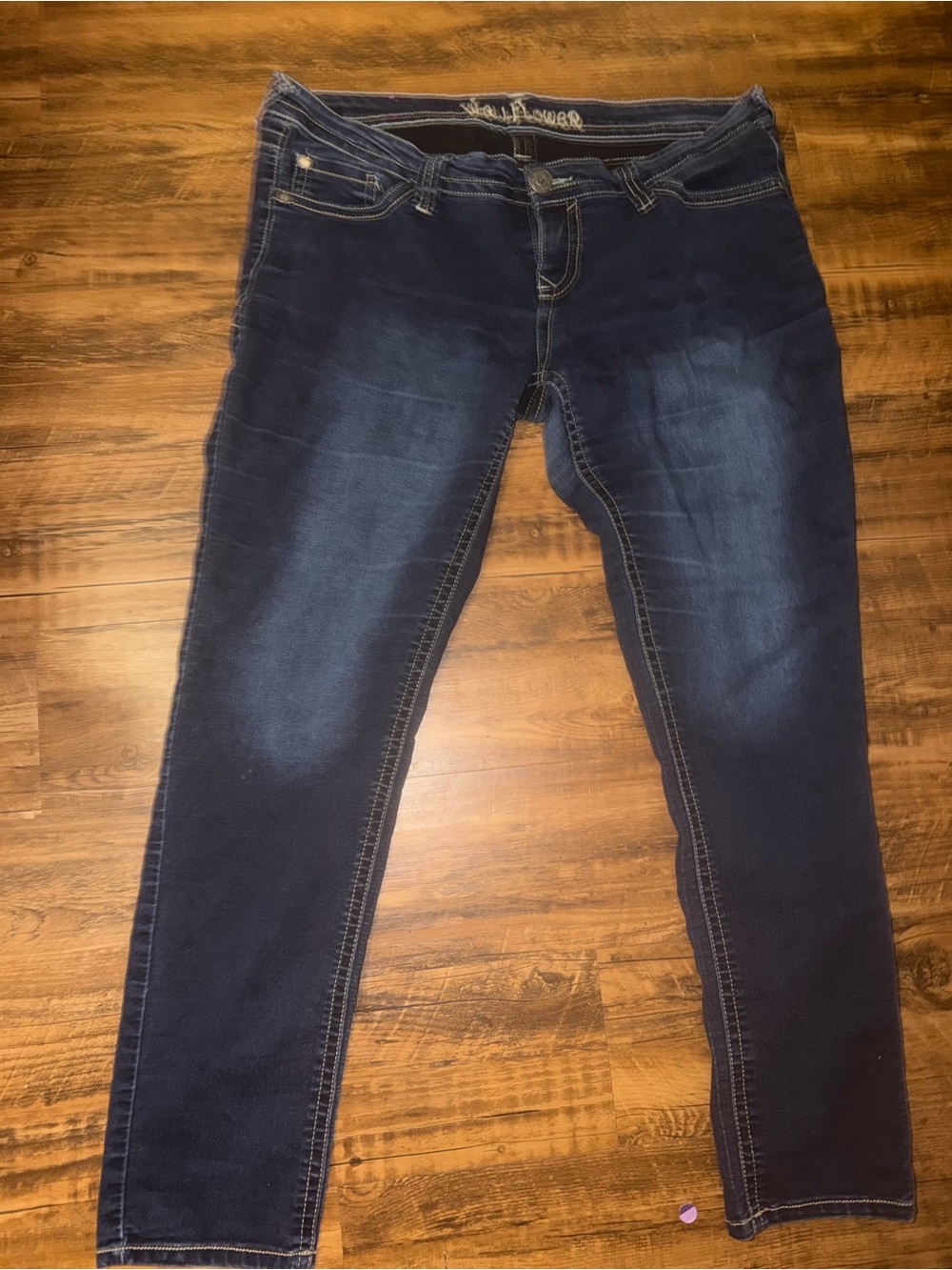 Wallflower Women’s Dark Blue Stretch Skinny Jeans